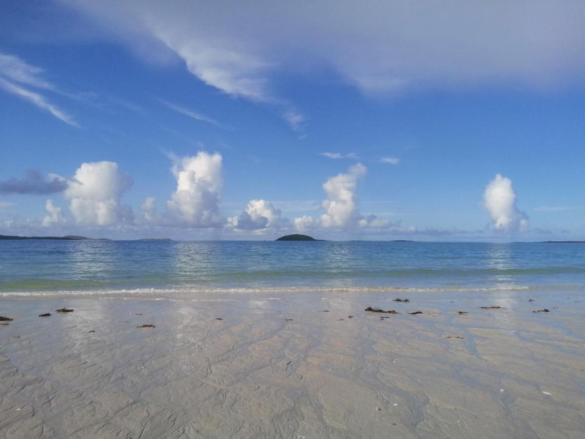 Вілла Glamping Pod For 2 Pod Beag Na Haun Eriskay Екстер'єр фото