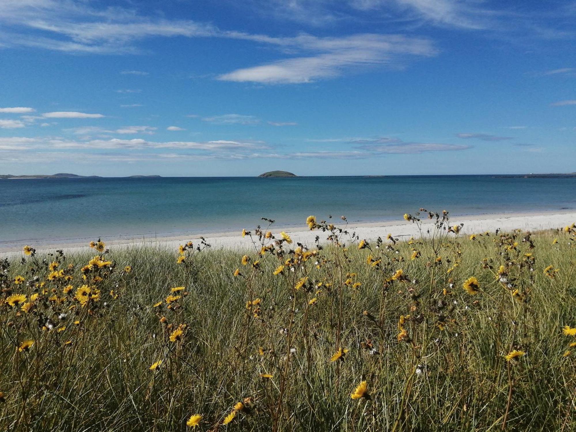 Вілла Glamping Pod For 2 Pod Beag Na Haun Eriskay Екстер'єр фото