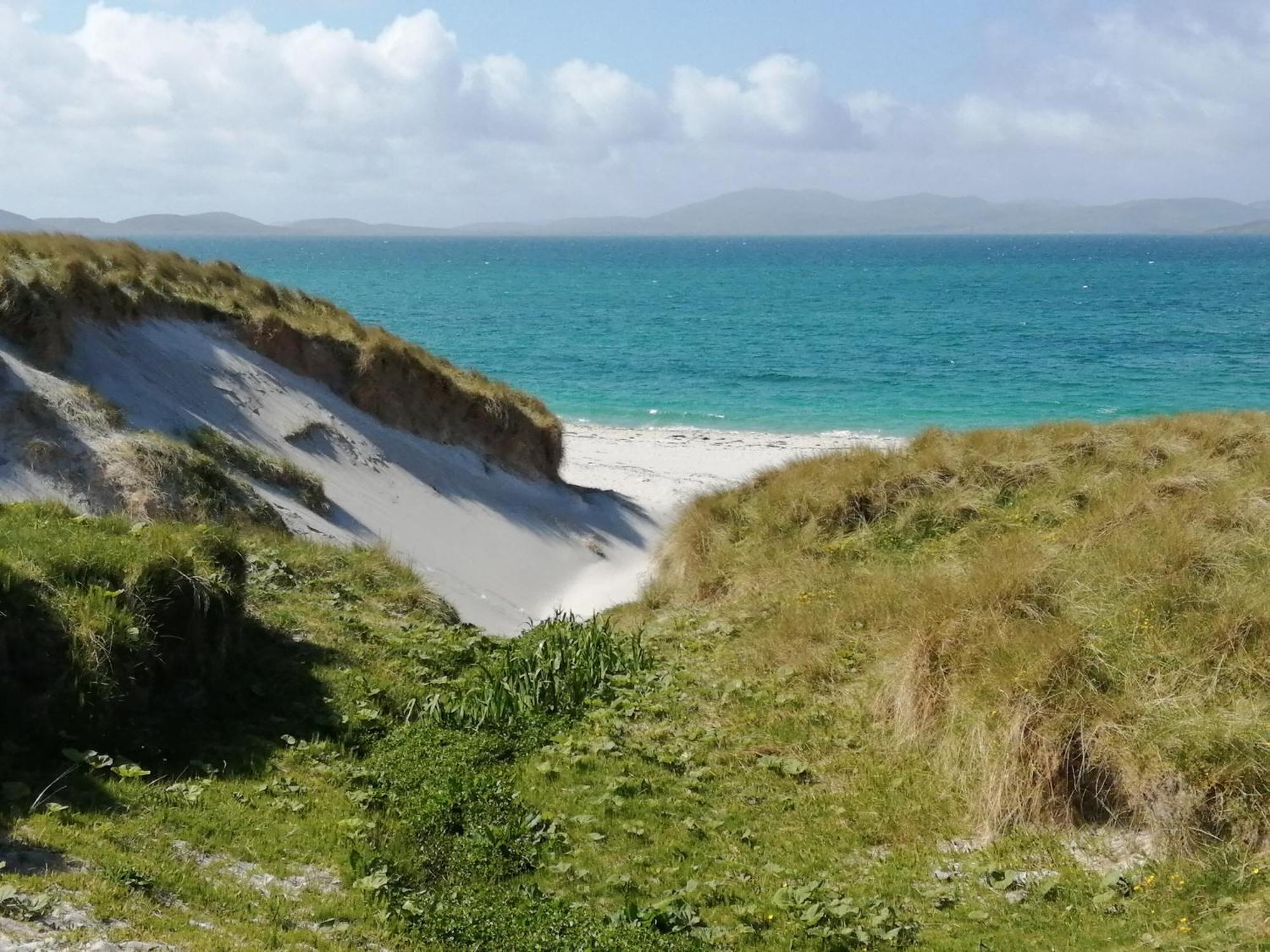 Вілла Glamping Pod For 2 Pod Beag Na Haun Eriskay Екстер'єр фото